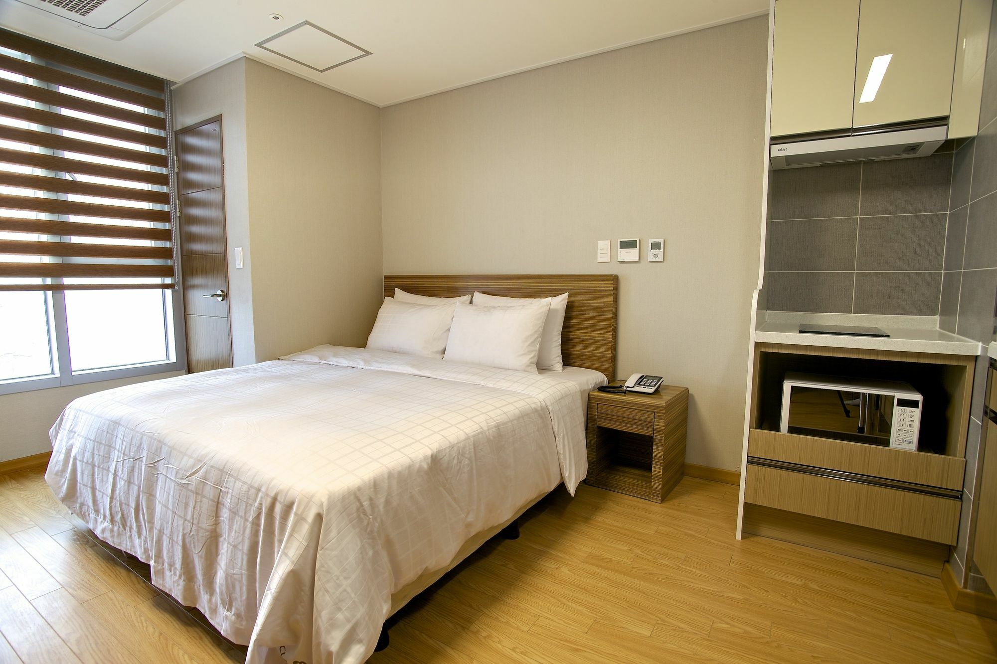 The Class 300 Condo Sokcho Exterior foto